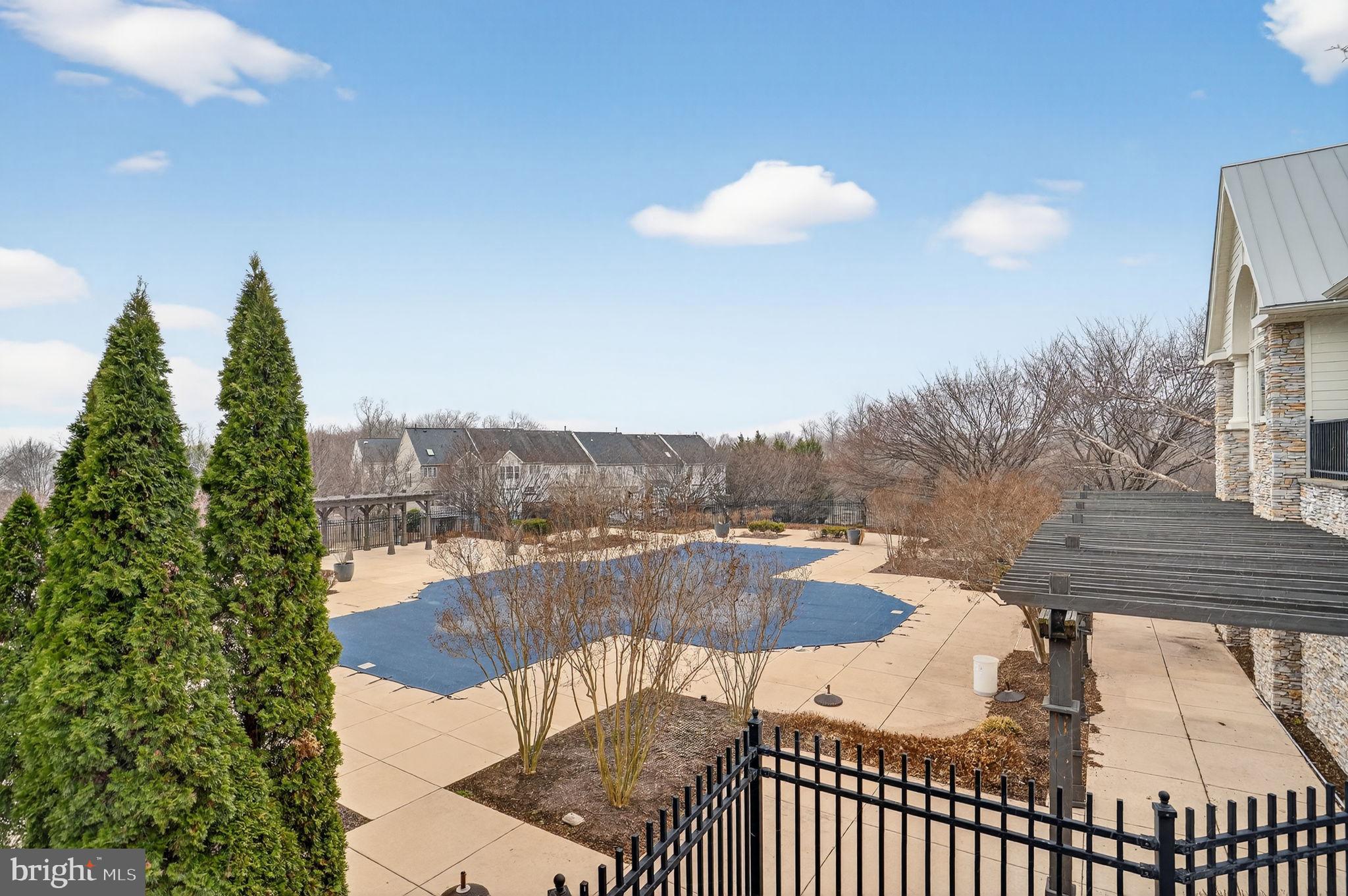 15976 CANADA GOOSE LOOP