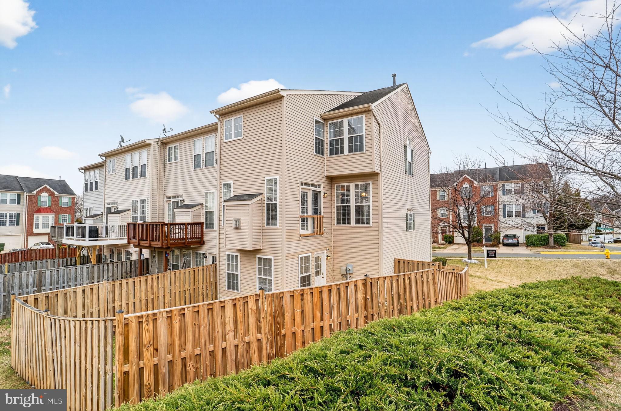 15976 CANADA GOOSE LOOP