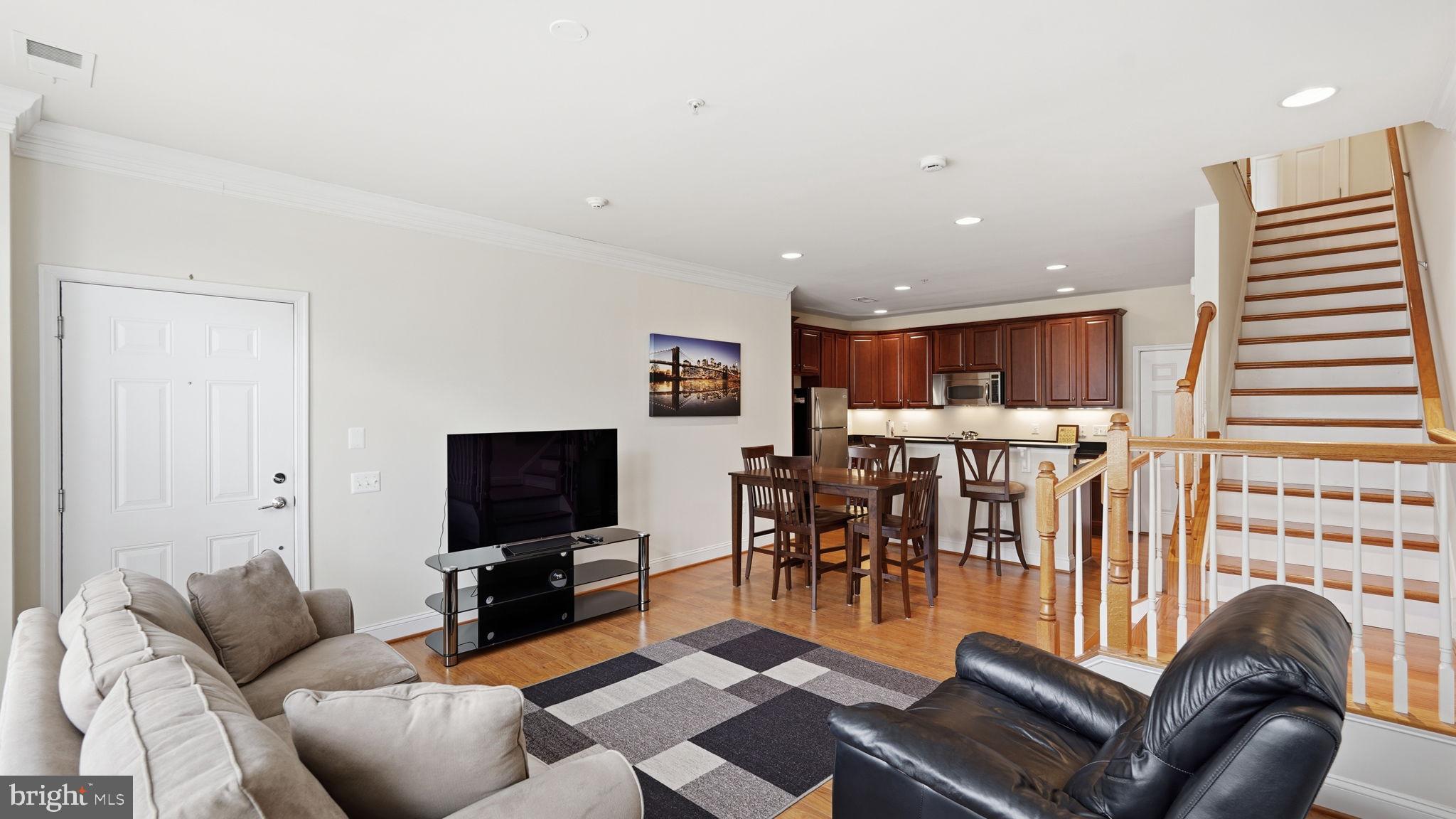 14523 BARKHAM DRIVE
