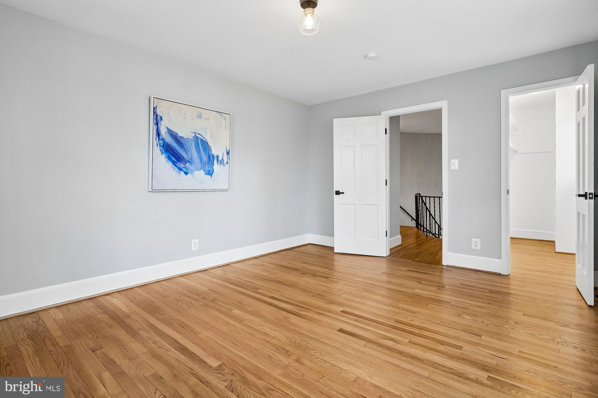 3220 RIVERVIEW DRIVE