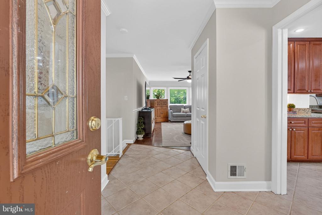 2211 DOCKSIDE COURT