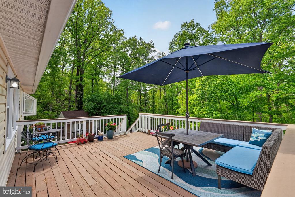 2211 DOCKSIDE COURT