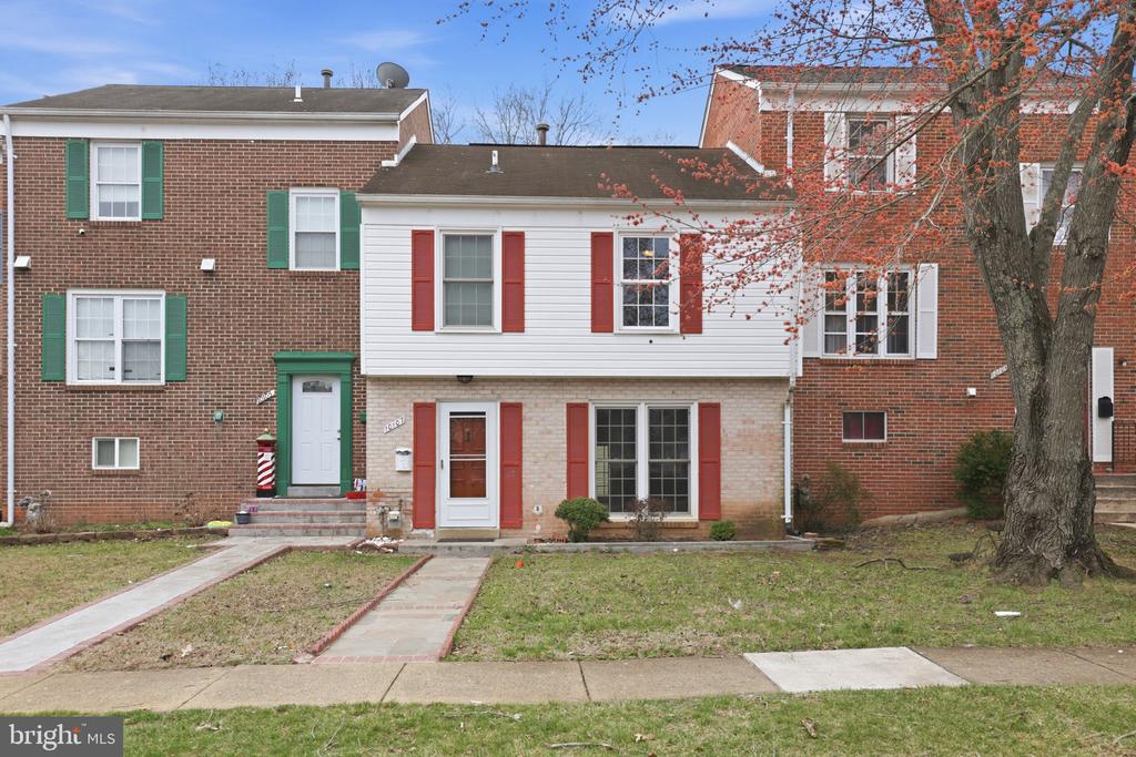 10107 HENRY COURT
