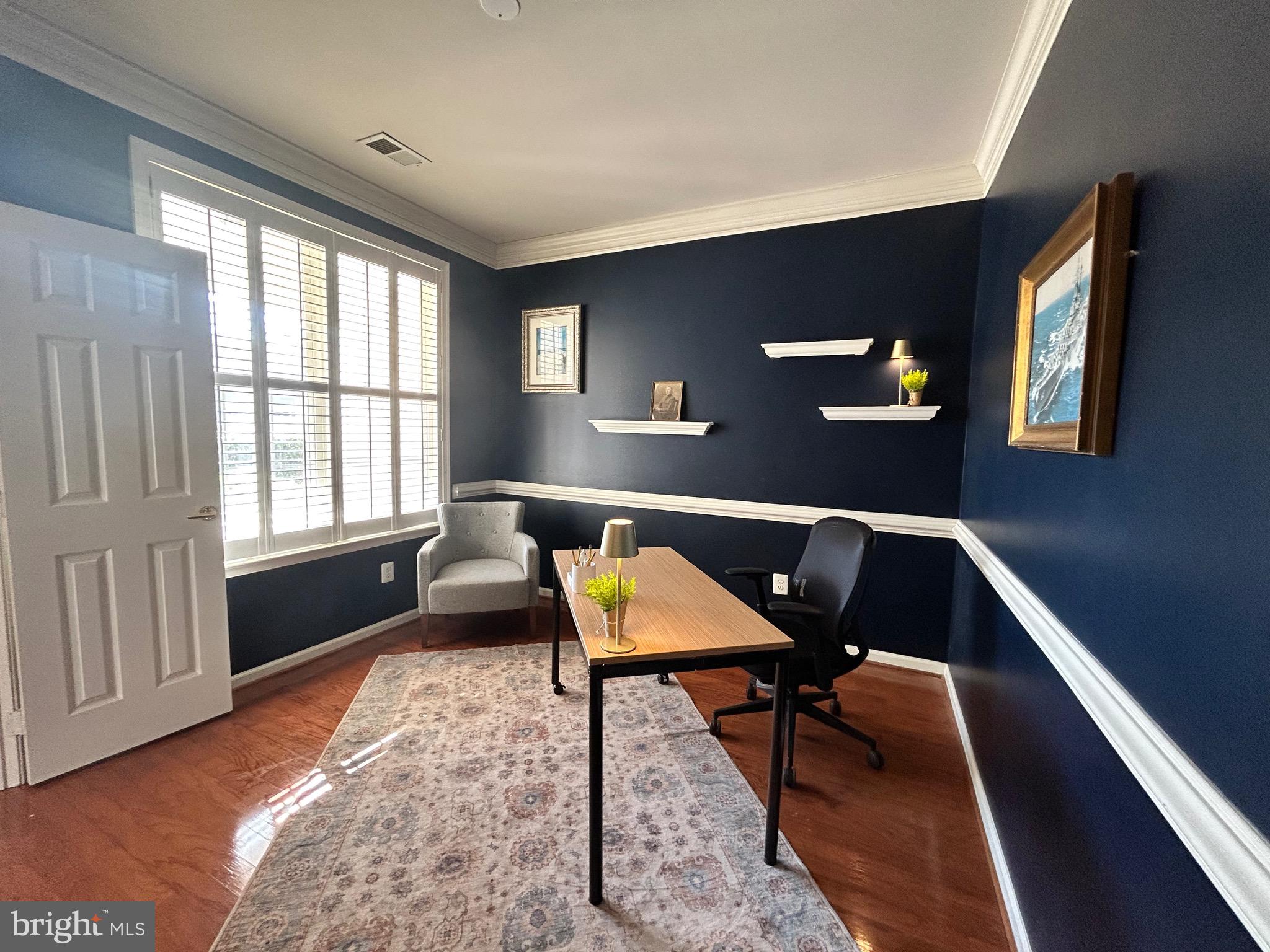6938 WALNUT HILL DRIVE