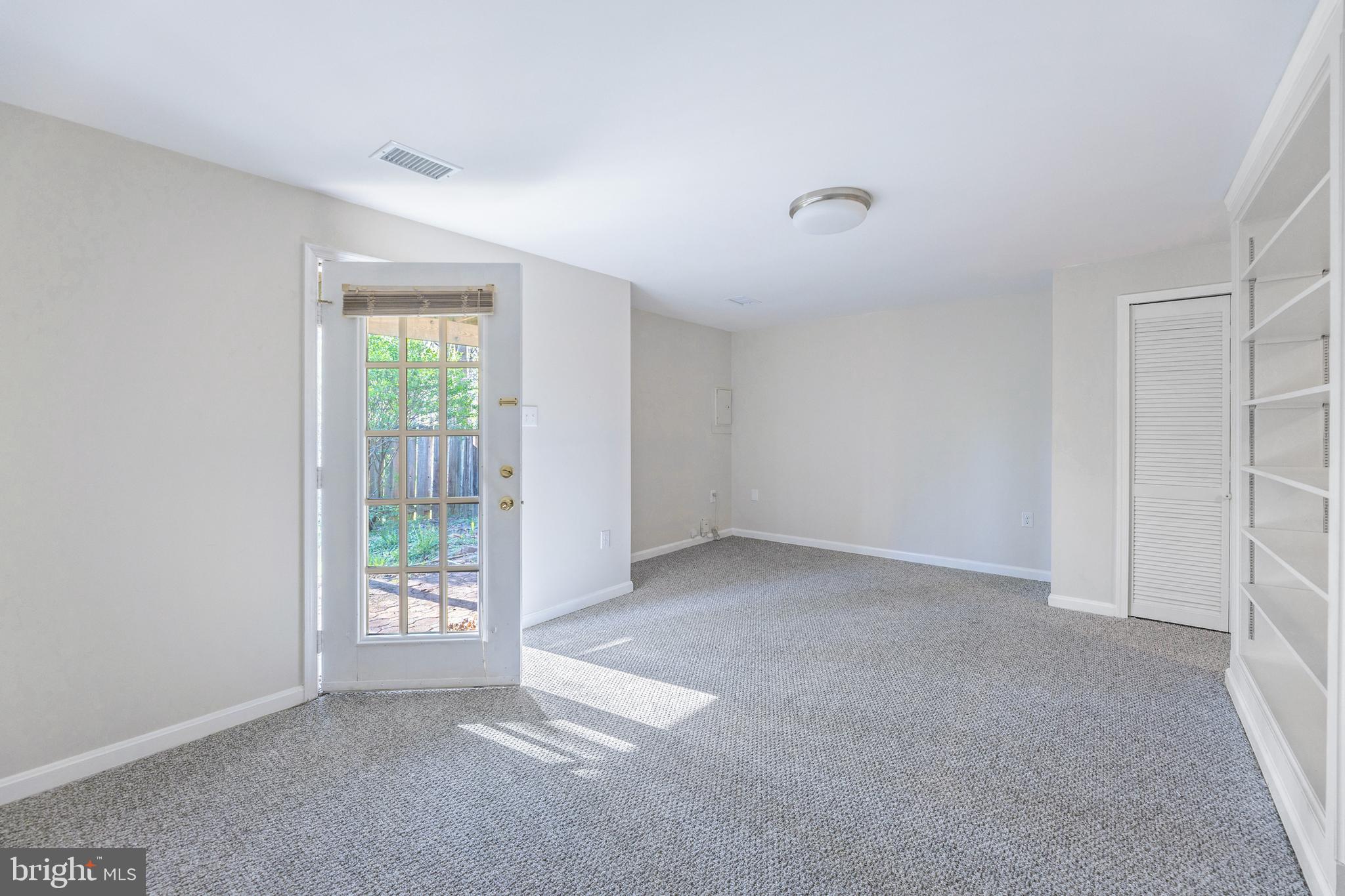 5121 SPRING BRANCH BOULEVARD