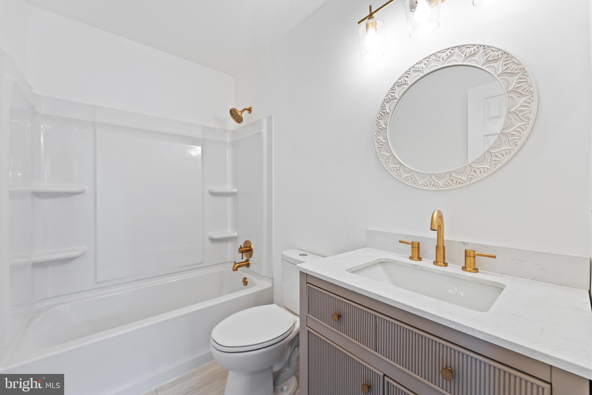 5121 SPRING BRANCH BOULEVARD