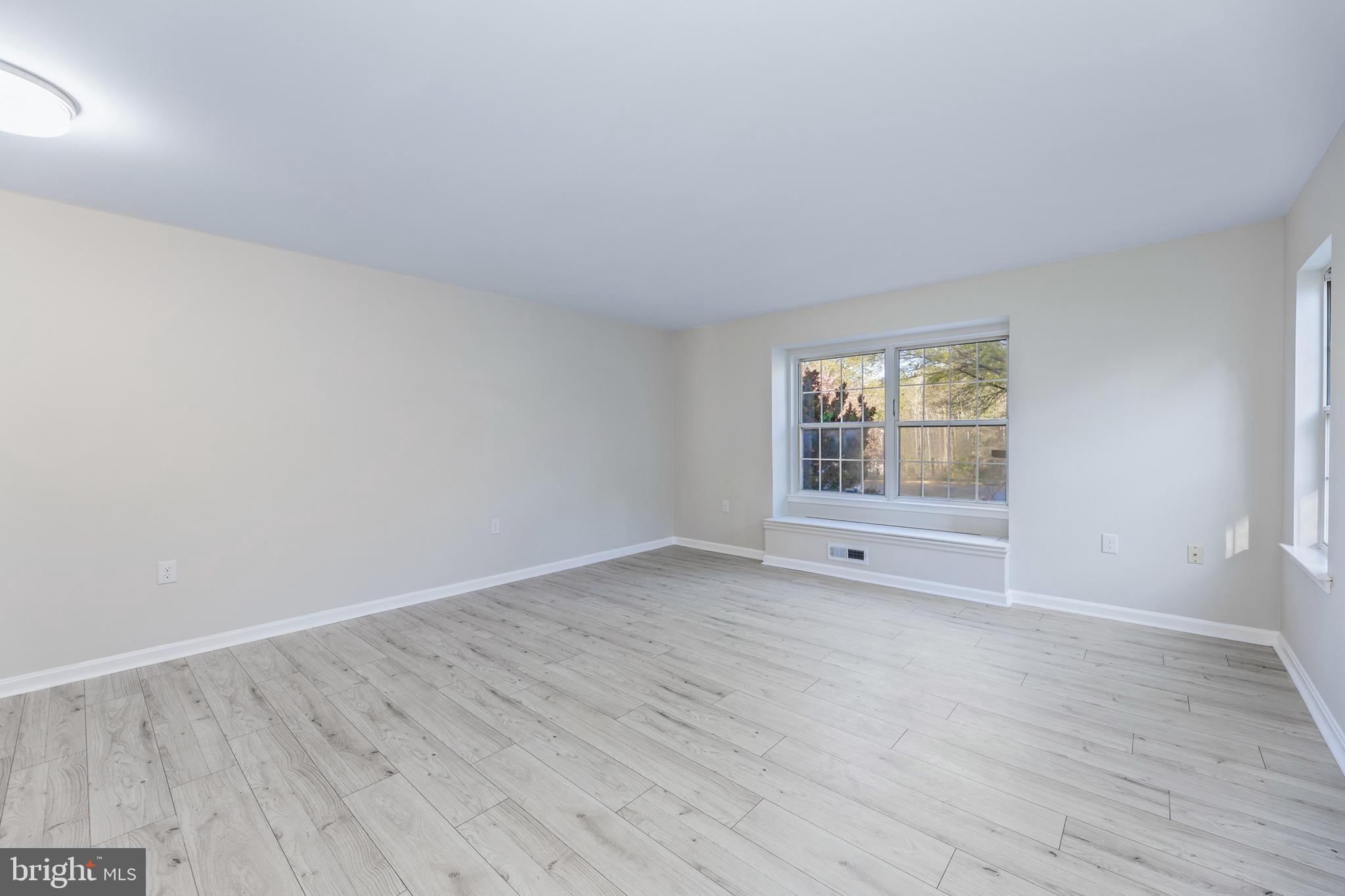 5121 SPRING BRANCH BOULEVARD