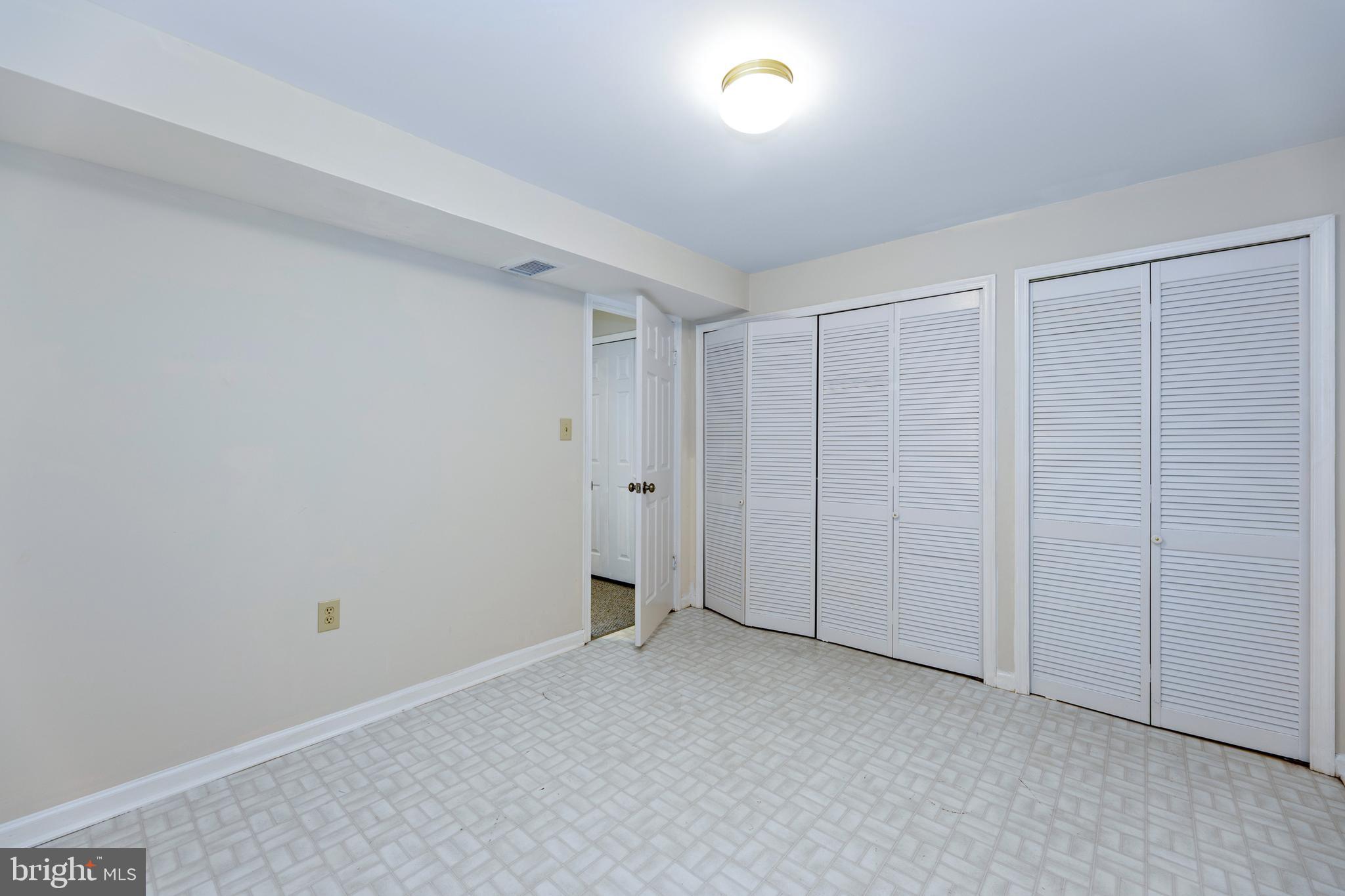 5121 SPRING BRANCH BOULEVARD