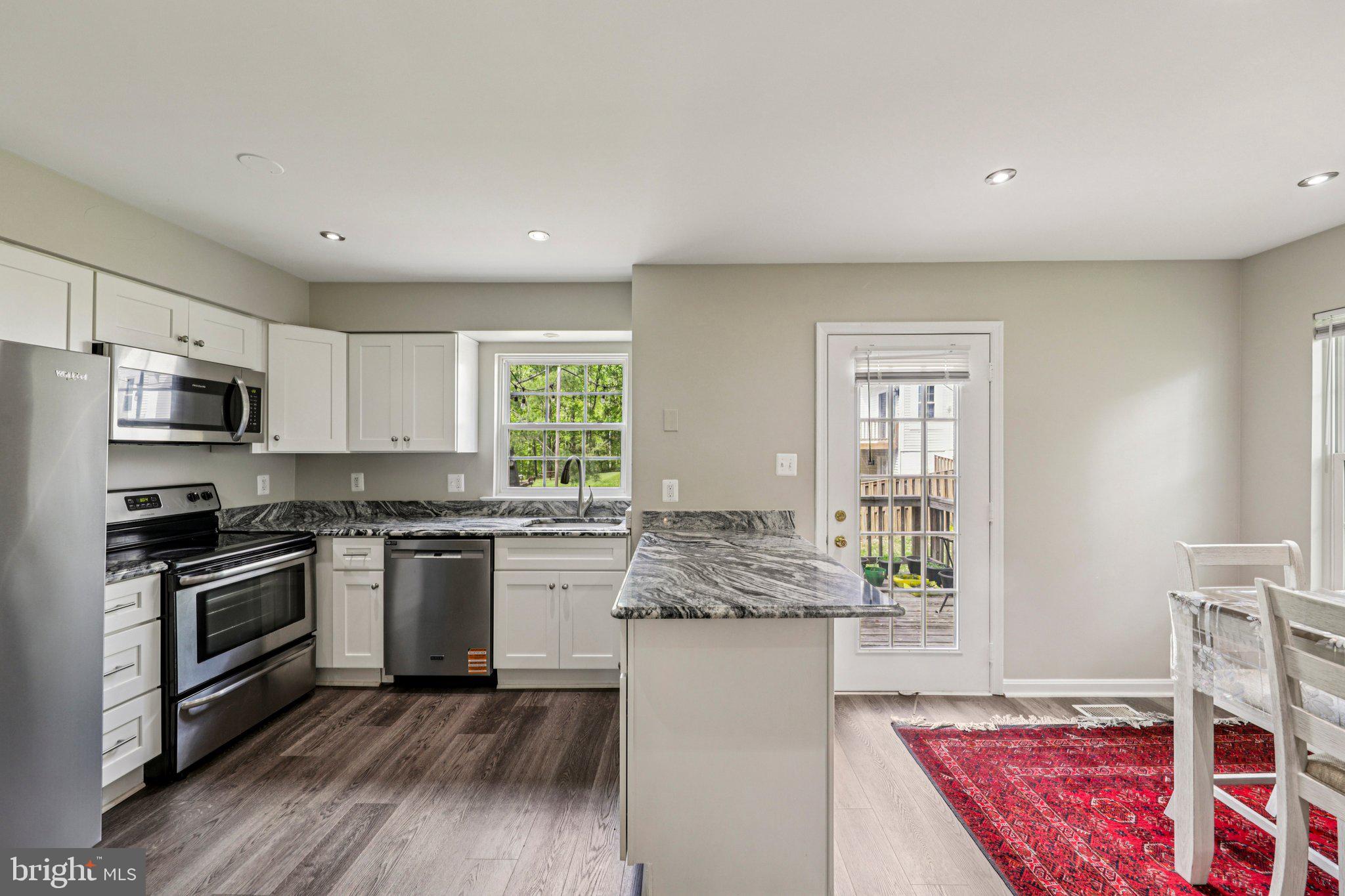 15301 WATERS EDGE COURT