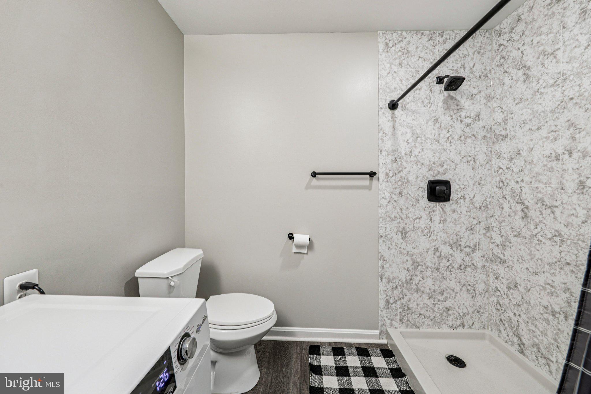 15301 WATERS EDGE COURT