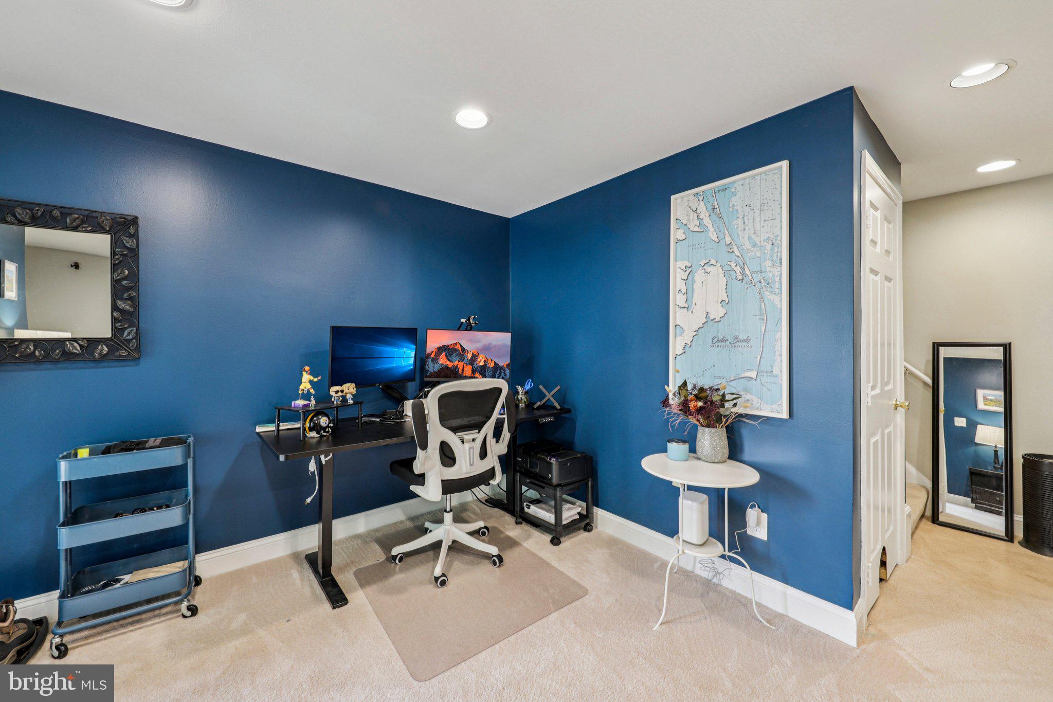 15301 WATERS EDGE COURT