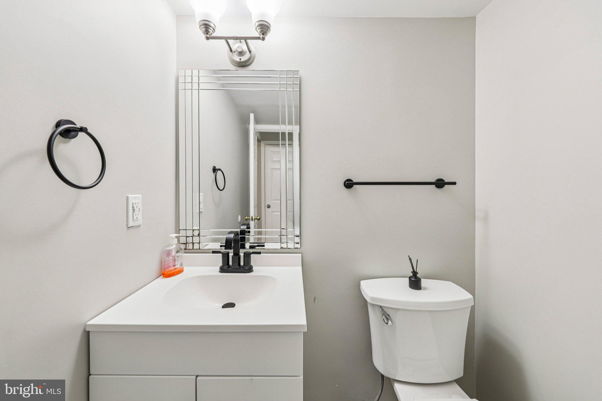 15301 WATERS EDGE COURT