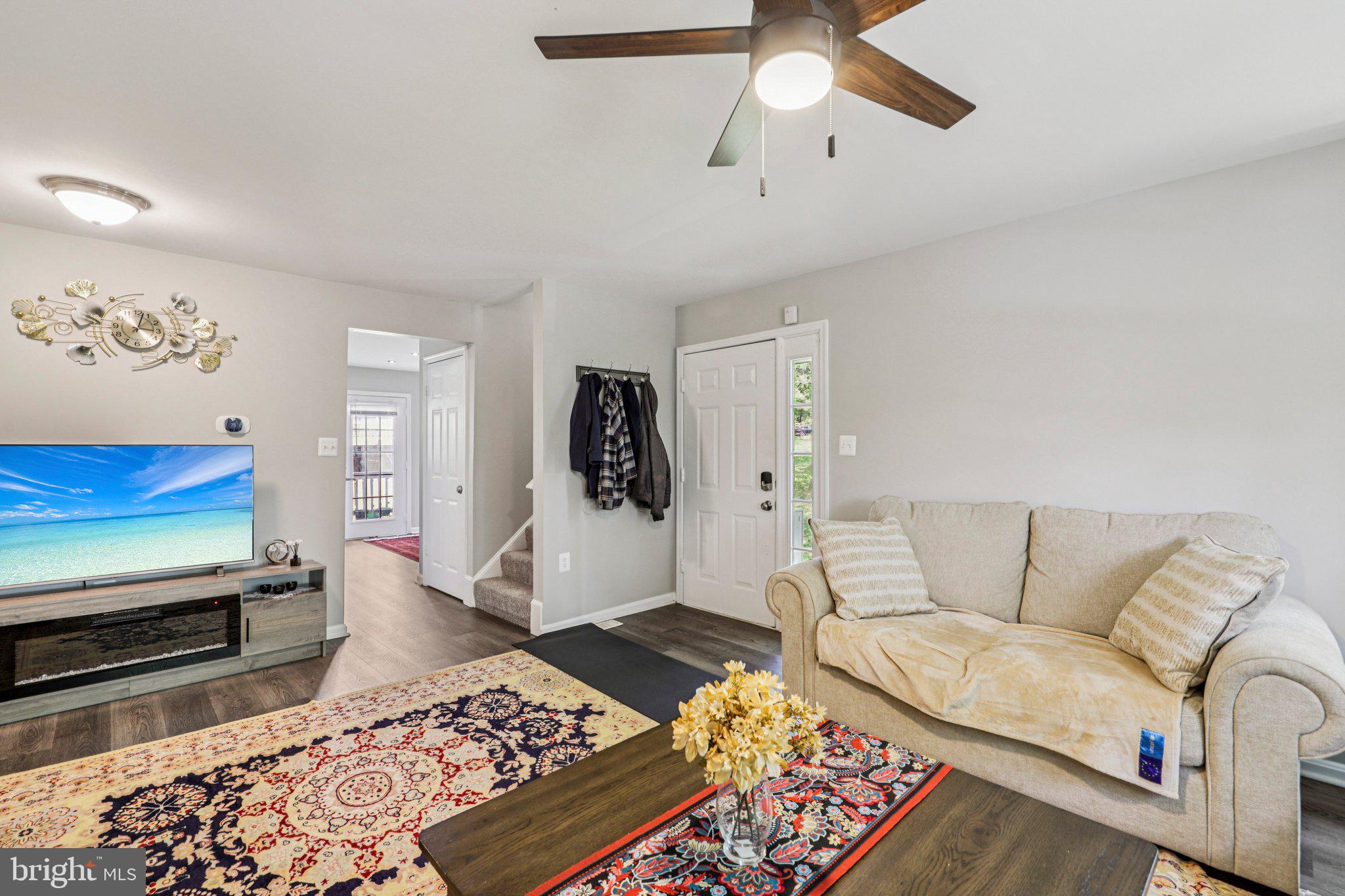 15301 WATERS EDGE COURT