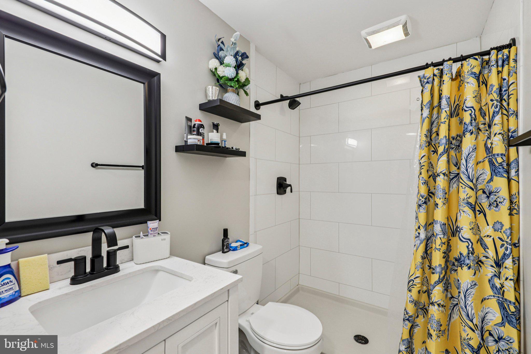 15301 WATERS EDGE COURT