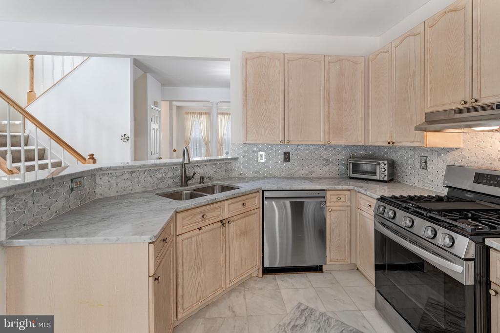4973 BUENA VISTA DRIVE