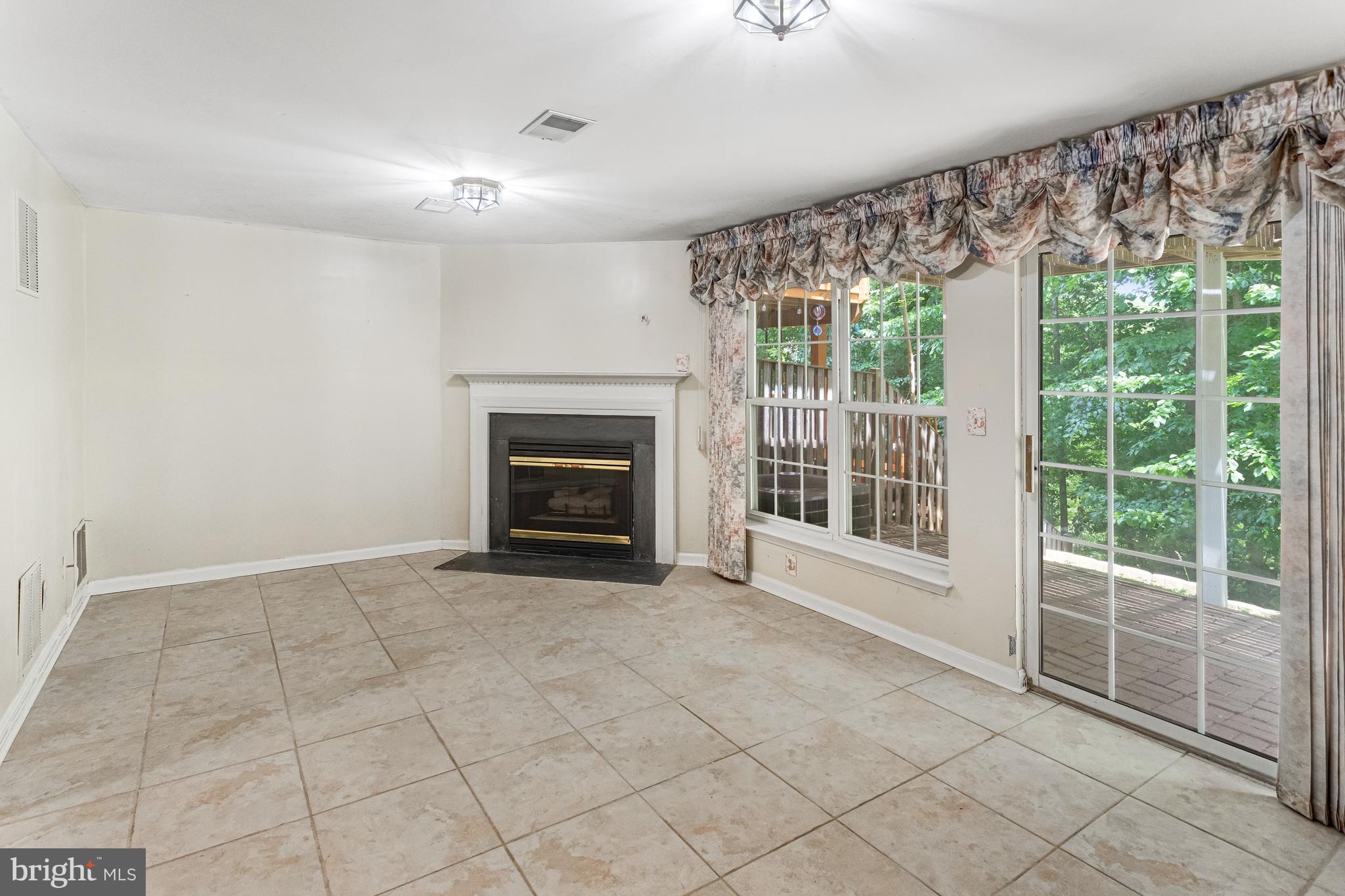 4973 BUENA VISTA DRIVE