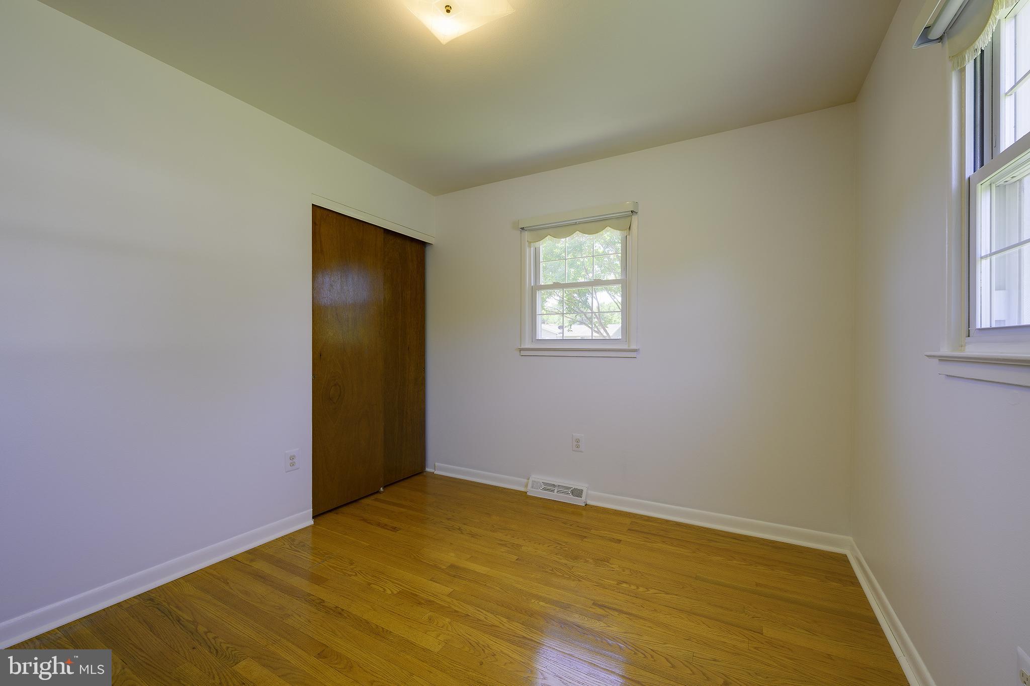 3891 DOMINION DRIVE
