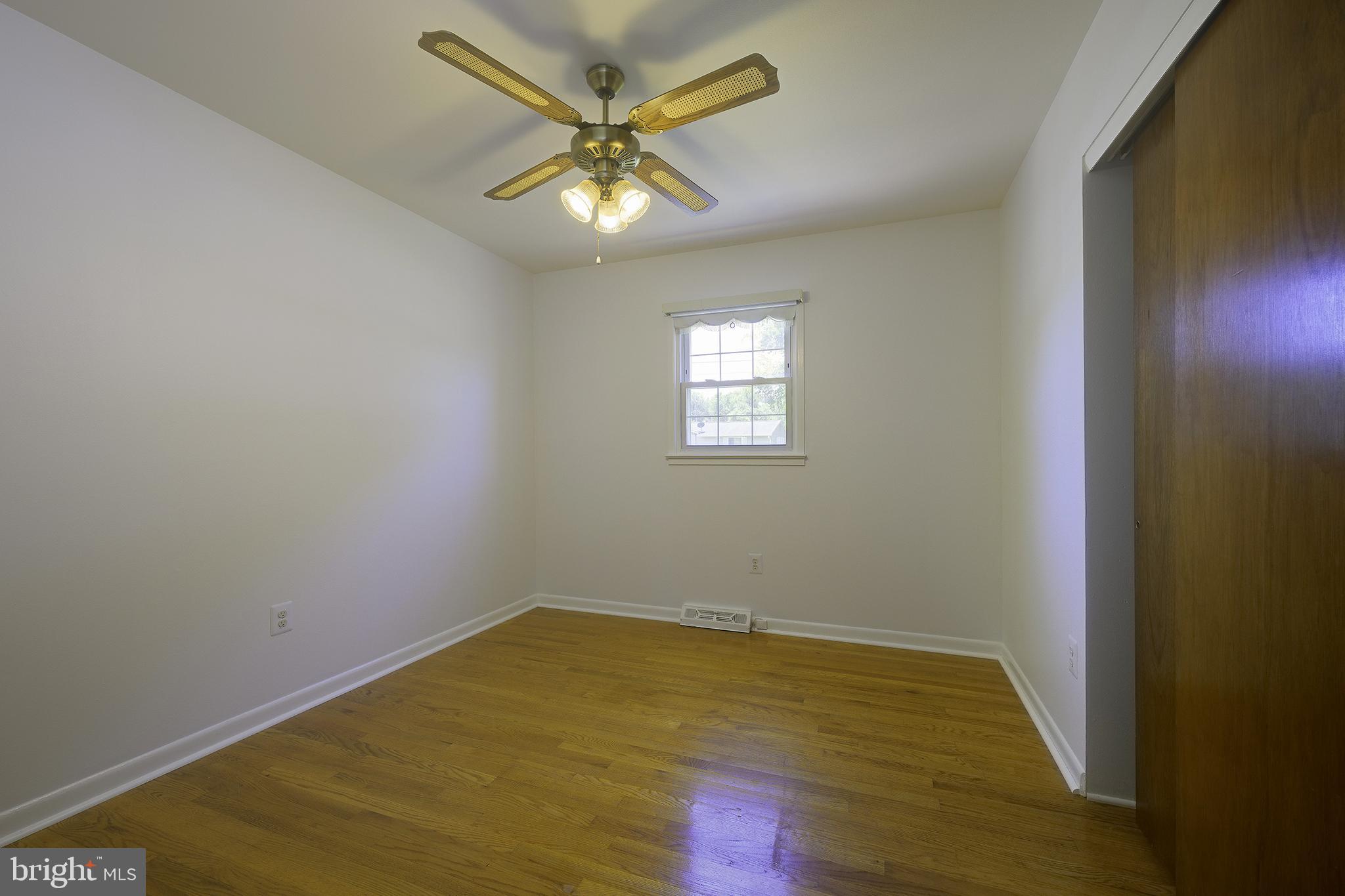 3891 DOMINION DRIVE