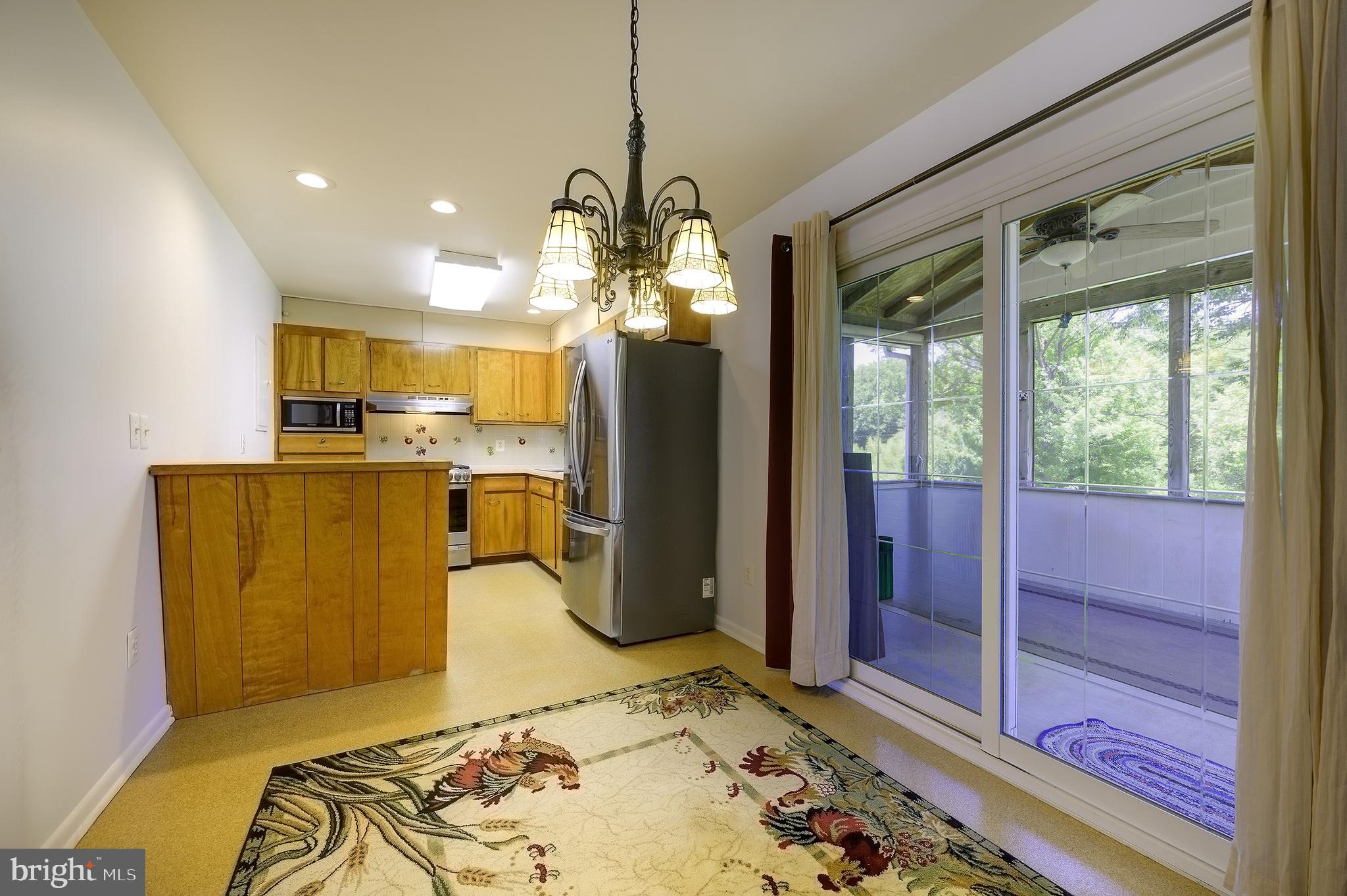 3891 DOMINION DRIVE