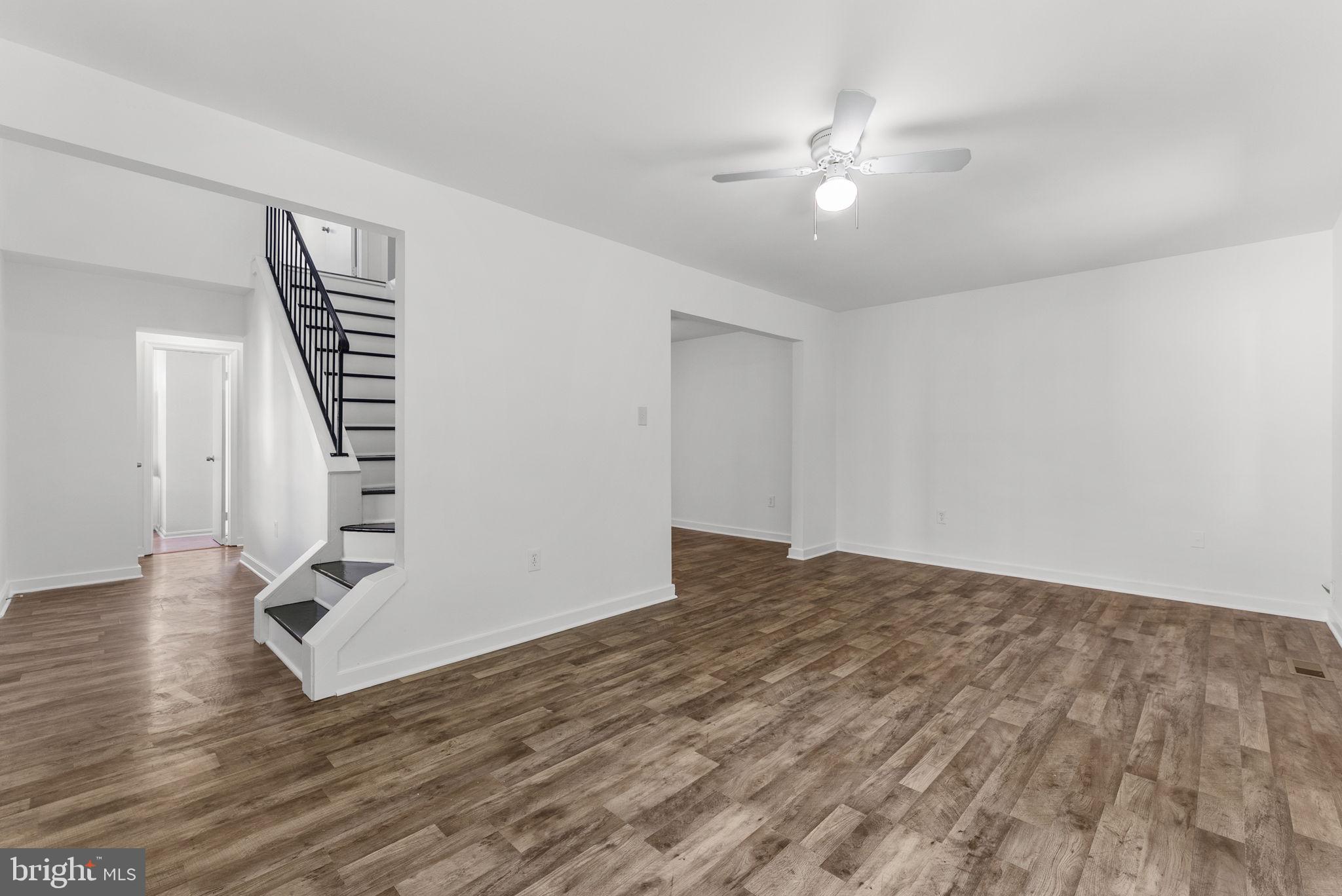 2857 BOWES LANE