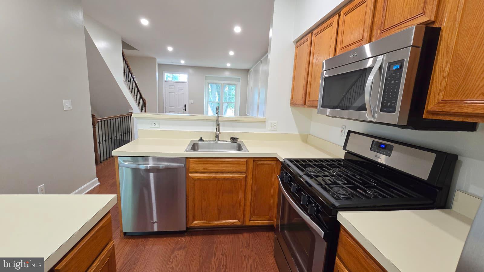 4248 ASHMERE CIRCLE
