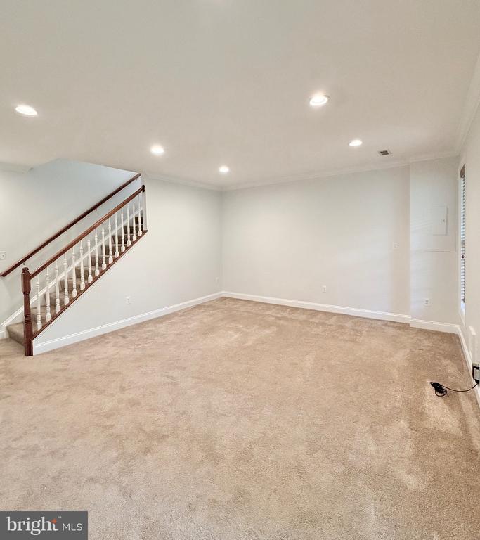 15925 GREYMILL MANOR DRIVE