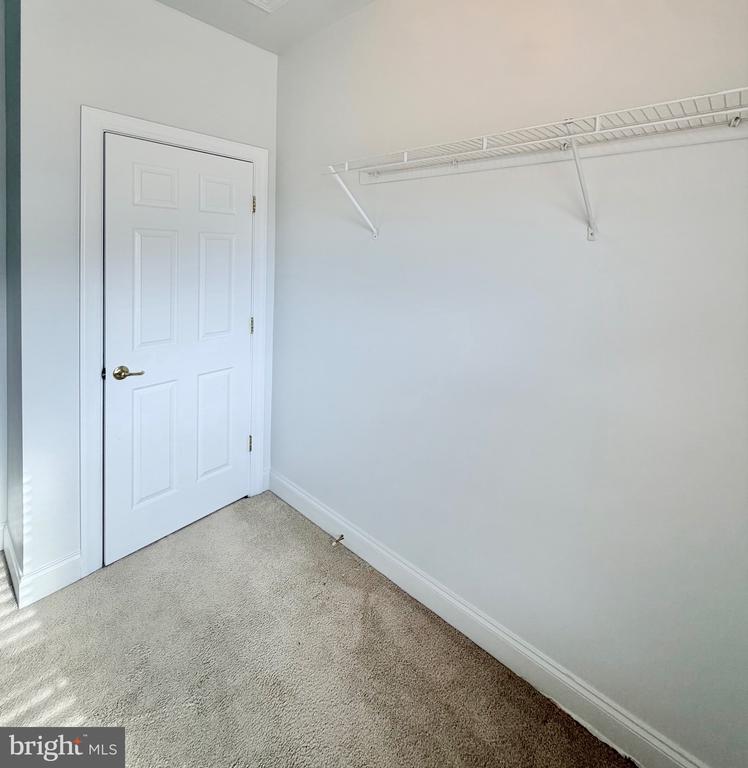 15925 GREYMILL MANOR DRIVE