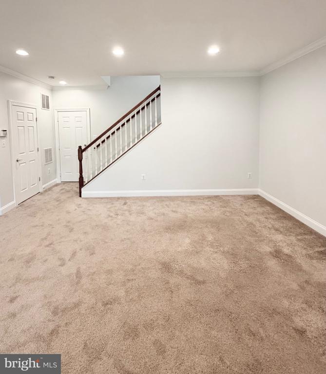15925 GREYMILL MANOR DRIVE