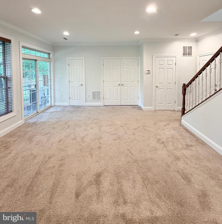 15925 GREYMILL MANOR DRIVE