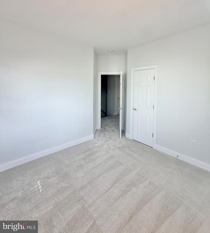 15925 GREYMILL MANOR DRIVE