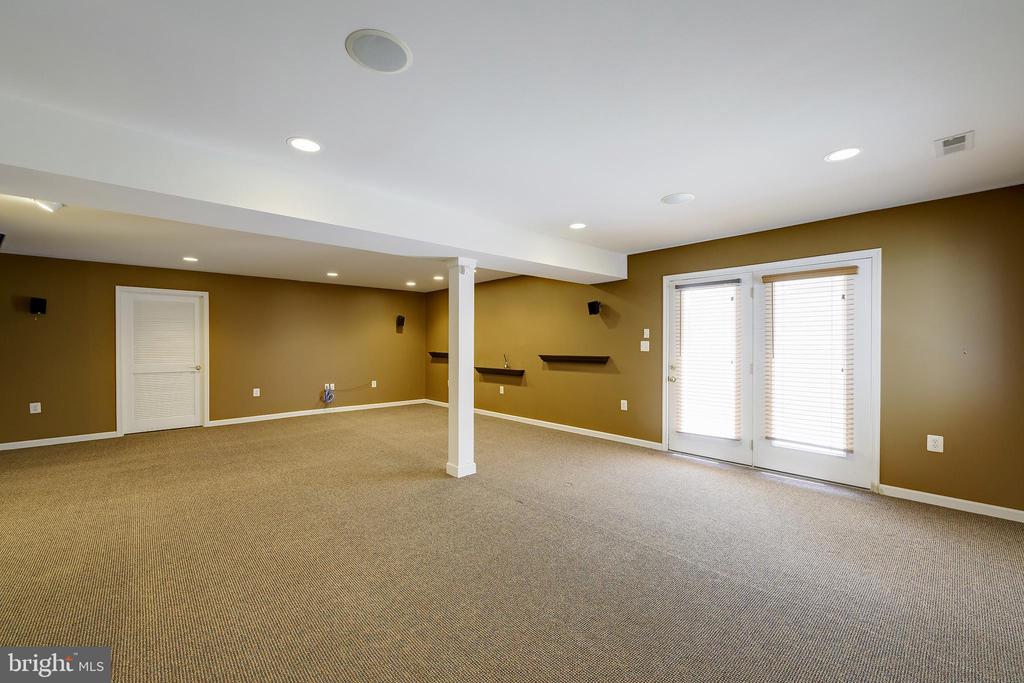 4689 OCCOQUAN OVERLOOK
