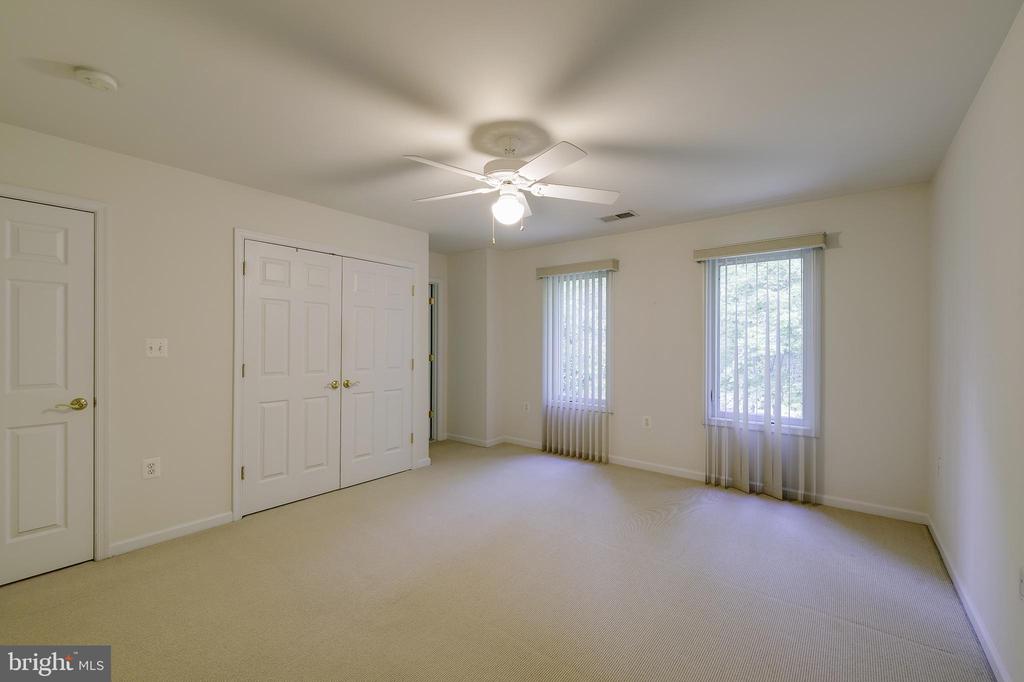 4689 OCCOQUAN OVERLOOK