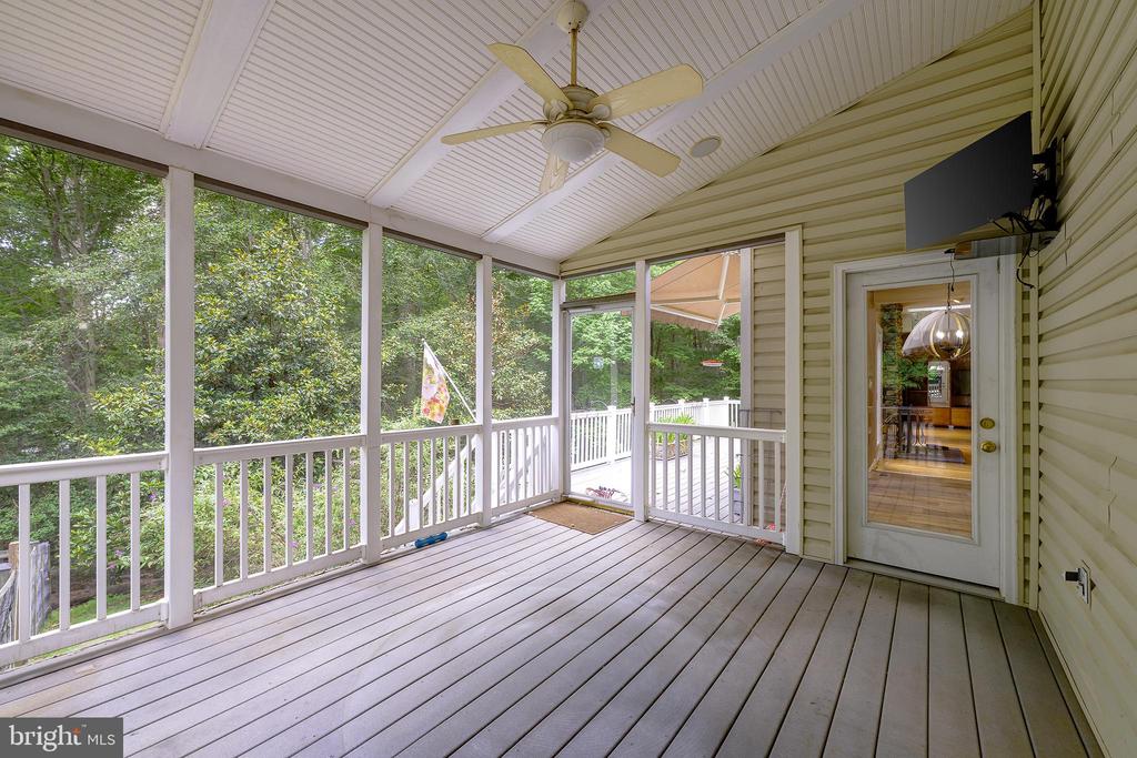 4689 OCCOQUAN OVERLOOK