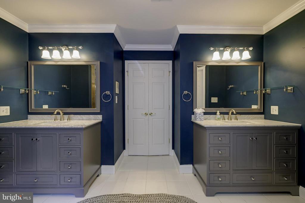 4689 OCCOQUAN OVERLOOK