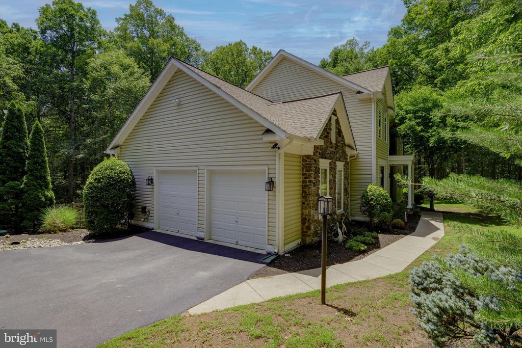 4689 OCCOQUAN OVERLOOK