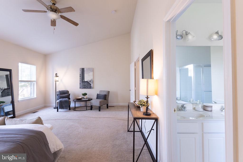 16518 BOBSTER COURT