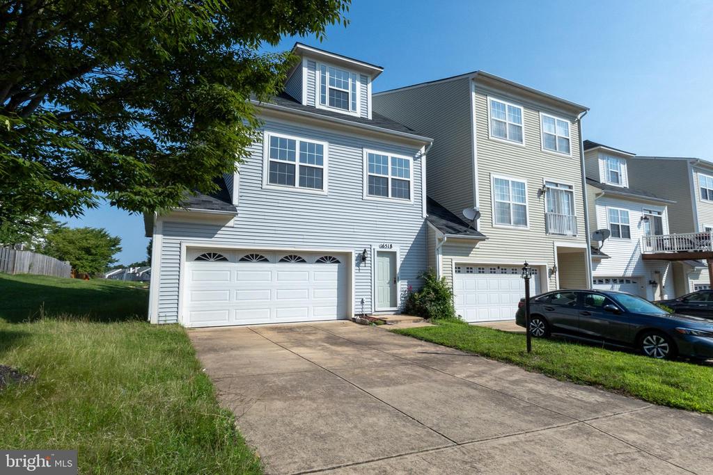 16518 BOBSTER COURT