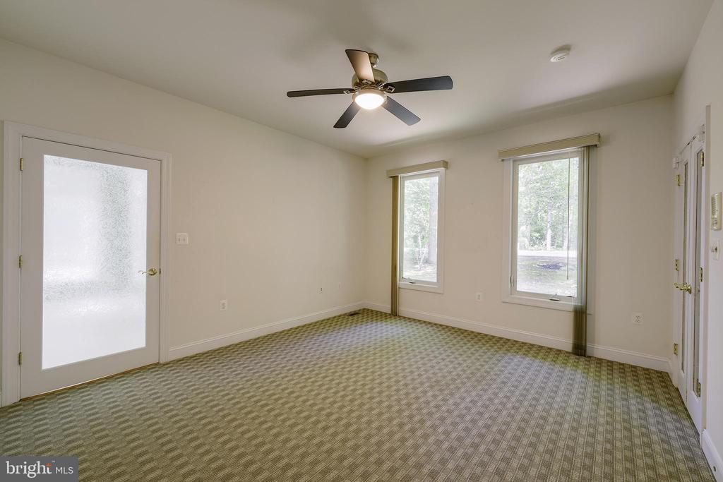 4689 OCCOQUAN OVERLOOK