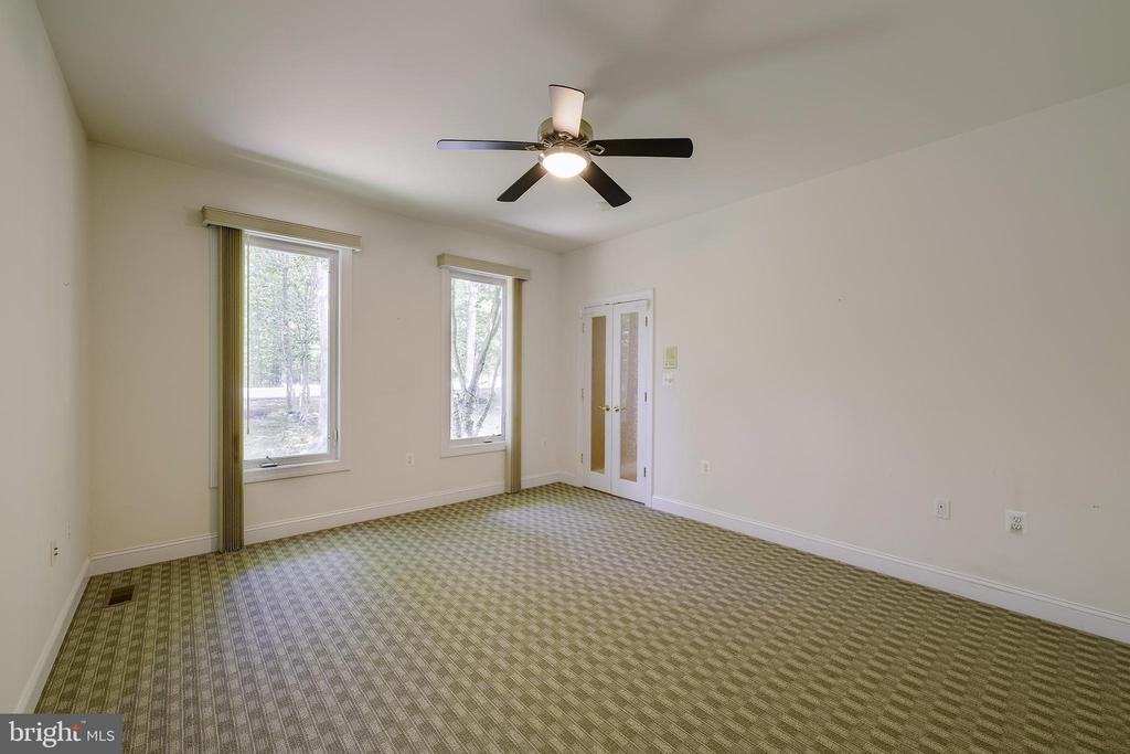 4689 OCCOQUAN OVERLOOK