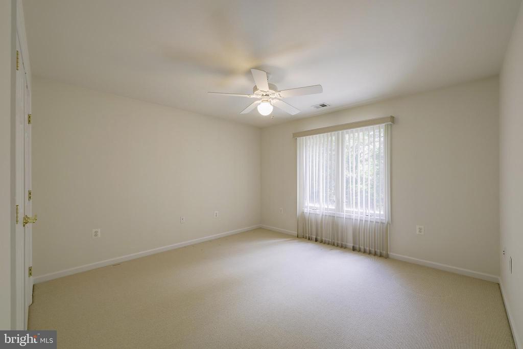 4689 OCCOQUAN OVERLOOK