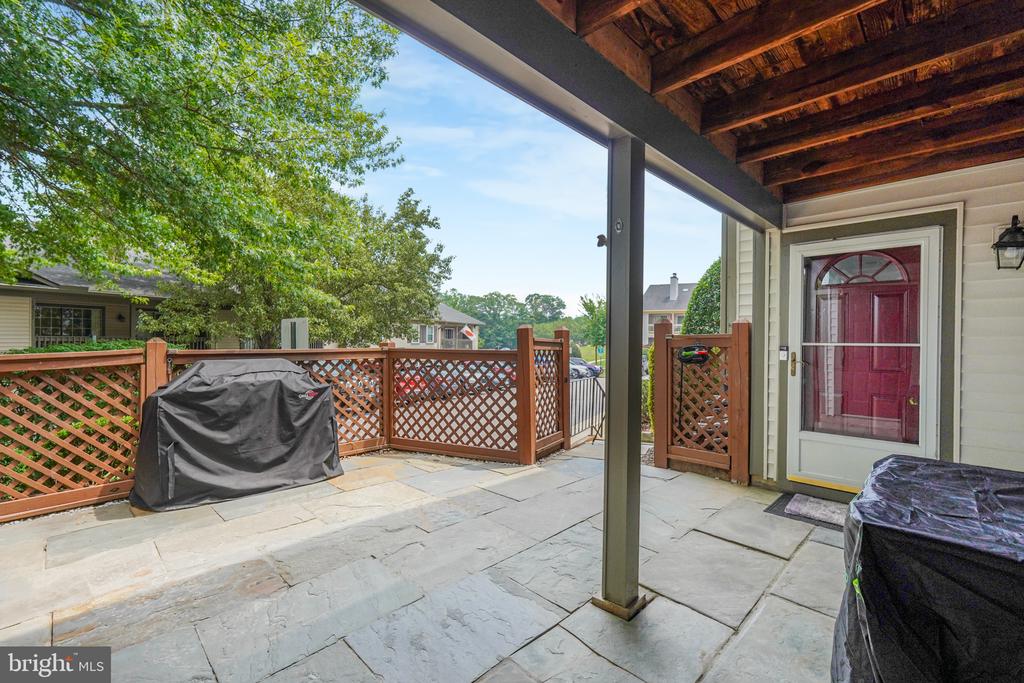 12322 WADSWORTH WAY Unit: 6
