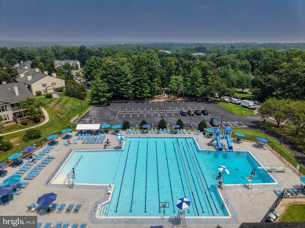 12322 WADSWORTH WAY Unit: 6