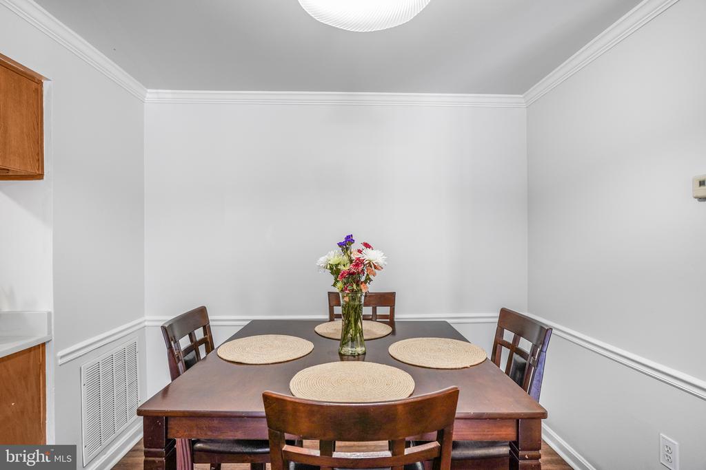 12322 WADSWORTH WAY Unit: 6