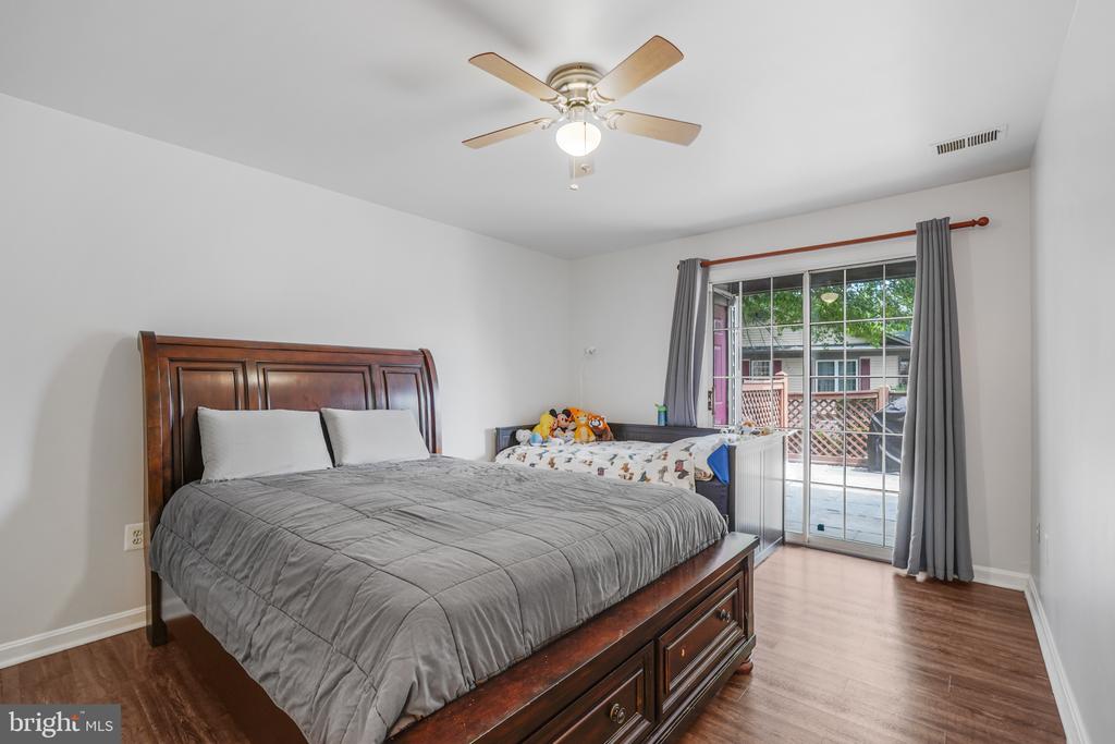 12322 WADSWORTH WAY Unit: 6