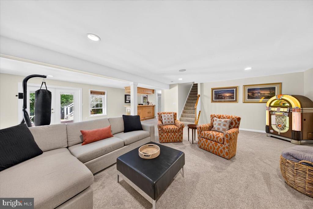 13708 BRIDLEWOOD DRIVE