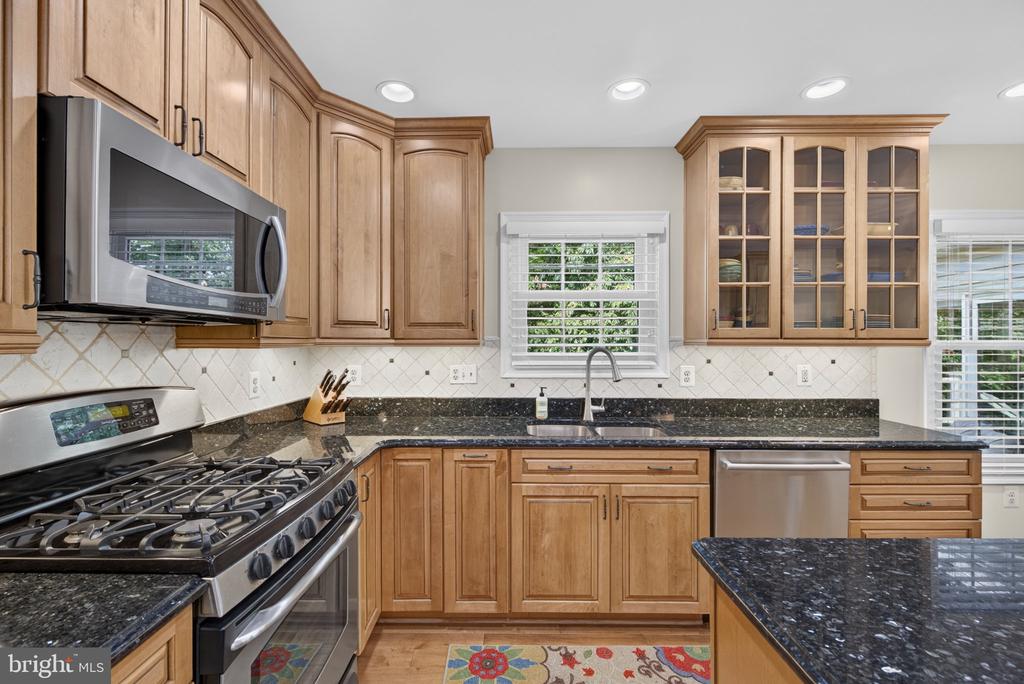 13708 BRIDLEWOOD DRIVE