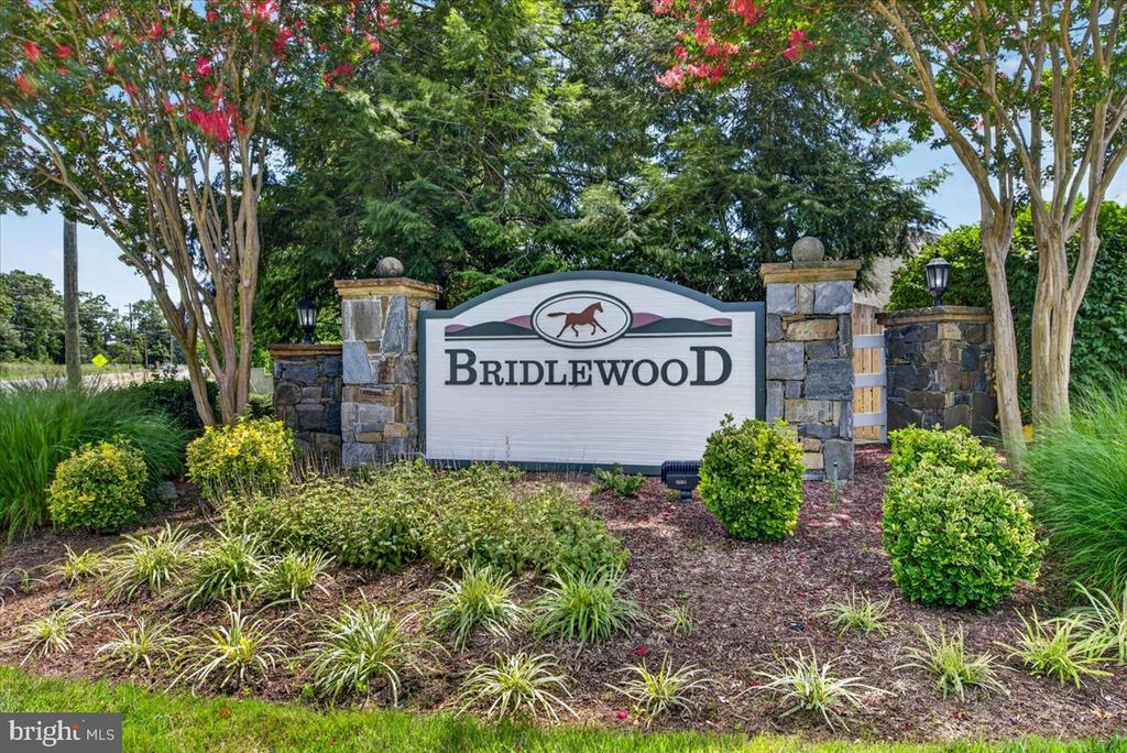 13708 BRIDLEWOOD DRIVE