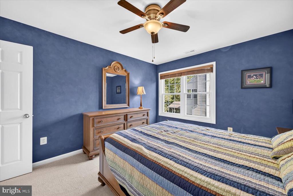 13708 BRIDLEWOOD DRIVE
