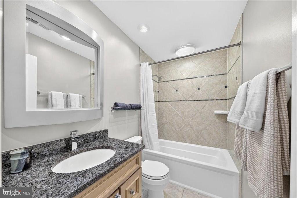 13708 BRIDLEWOOD DRIVE