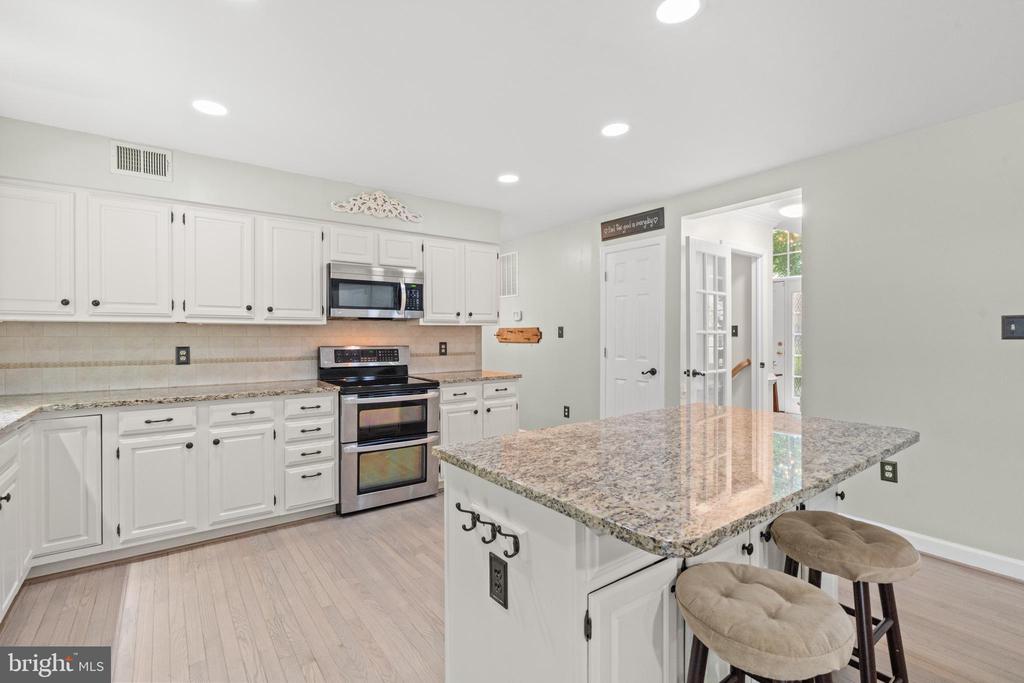 4308 MARQUIS PLACE